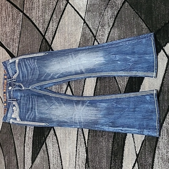 ROCK REVIVAL KAI EMBROIDERED SEQUINS ACID WASH BOOT-CUT DENIM JEAN - Picture 4 of 14